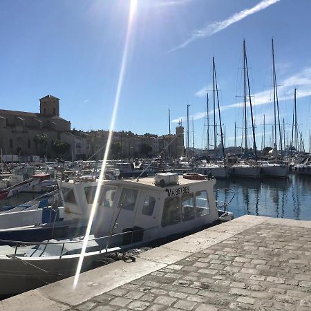 Studios Du Marin Sur Port De La Ciotat Bagian luar foto